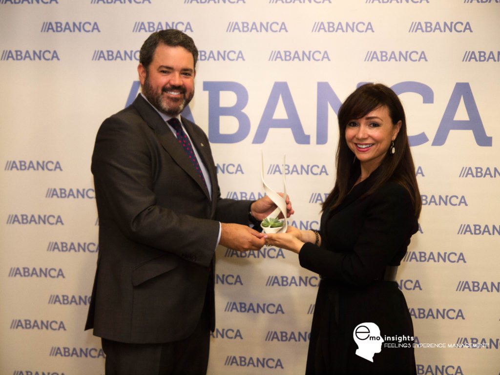 ABANCA recibe galardón EMOFriendly Bank